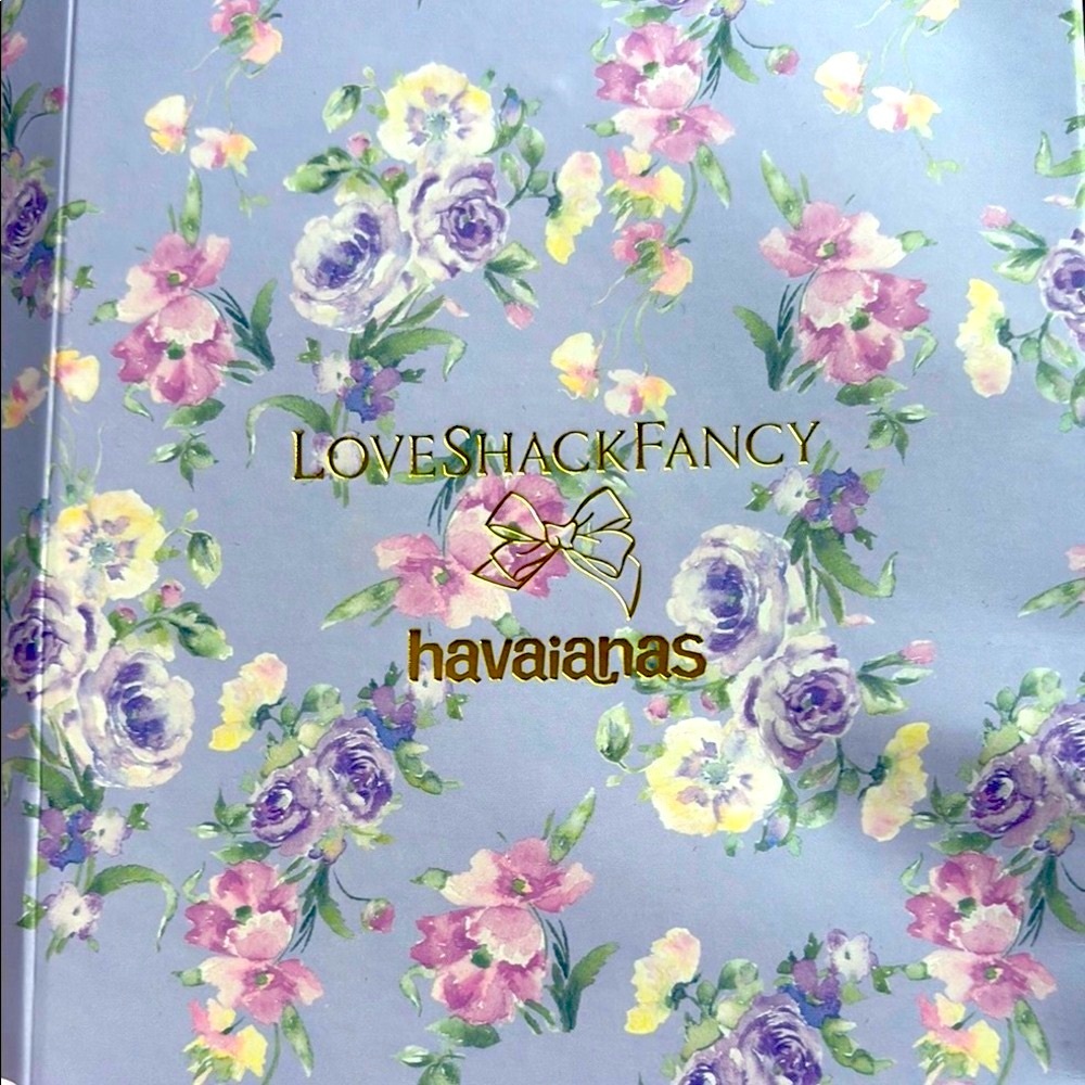 LoveShackFancy Floral Gift Wrap in Purple and Cream box and tissue included! - Picture 1 of 2